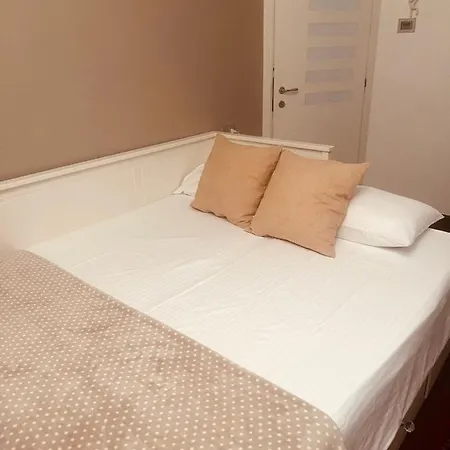 Apartment Incantevole A *