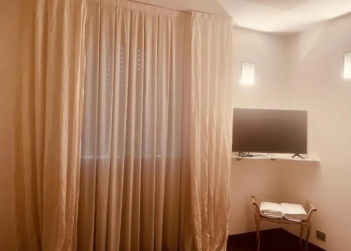 Incantevole A Lägenhet Piacenza